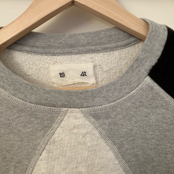 19 4t Sweatshirt - Picture 2 of 5